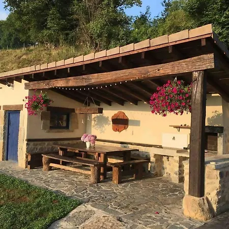 Holiday home La Fontana, Descubre Cabarceno Y Cantabria