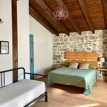 度假居 La Fontana, Descubre Cabarceno Y Cantabria 比利亚卡列多