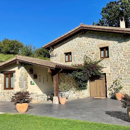 La Fontana, Descubre Cabarceno Y Cantabria * 比利亚卡列多