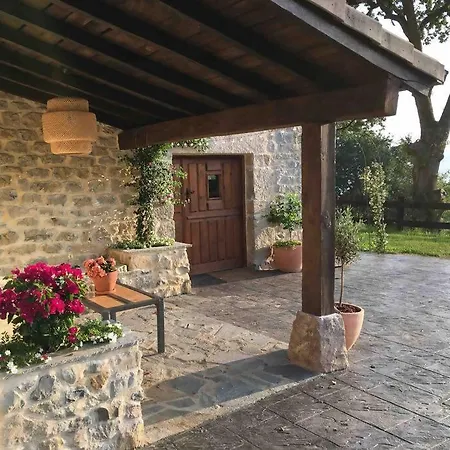 度假居 La Fontana, Descubre Cabarceno Y Cantabria 比利亚卡列多