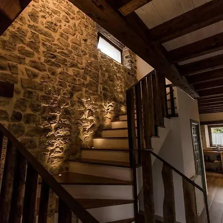 La Fontana, Descubre Cabarceno Y Cantabria 度假居 *