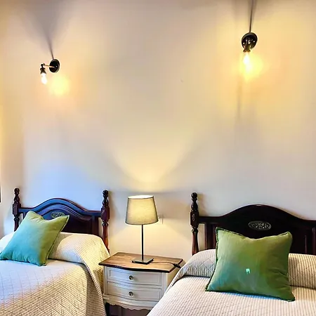 Ferienhaus La Fontana, Descubre Cabarceno Y Cantabria *