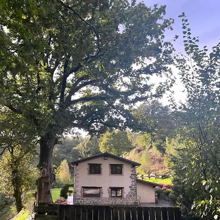 Ferienhaus La Fontana, Descubre Cabarceno Y Cantabria *