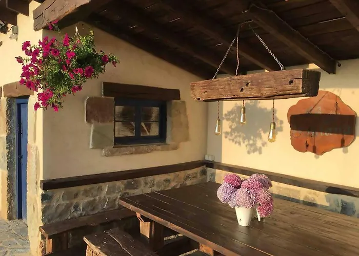 La Fontana, Descubre Cabarceno Y Cantabria Villacarriedo