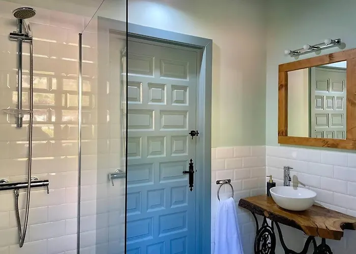 Holiday home La Fontana, Descubre Cabarceno Y Cantabria *